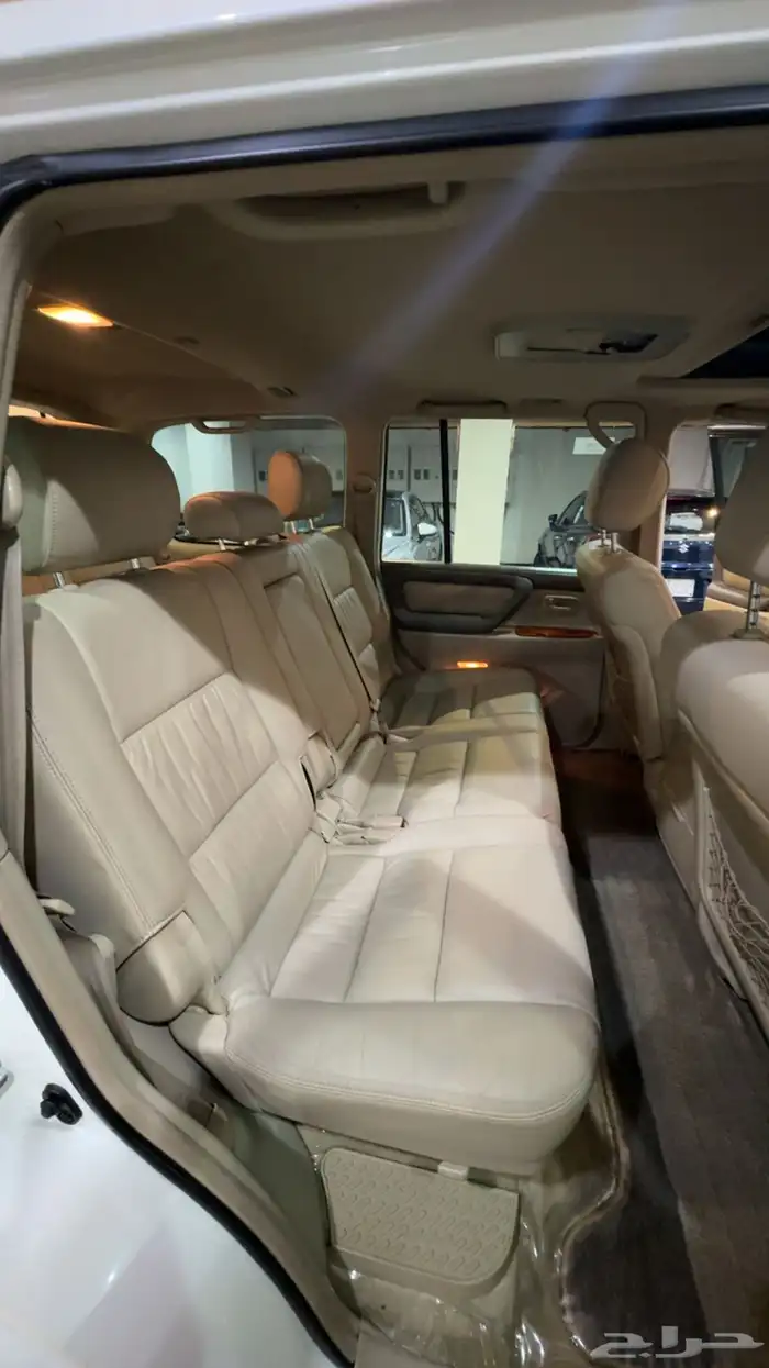 للبيع لاند كروزر فل كامل مخزن 2007 4