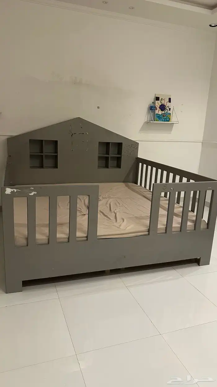 سرير اطفال للبيع 0