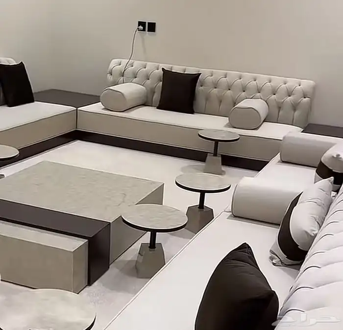 طاولات جاهزه وتفصيل 13