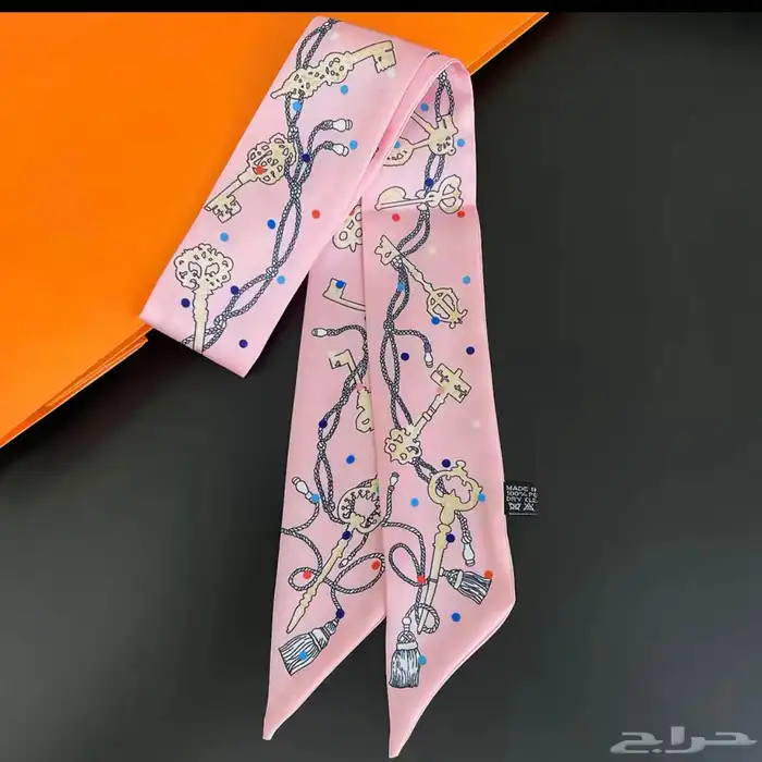 سكارفات ماركة هيرمز 34