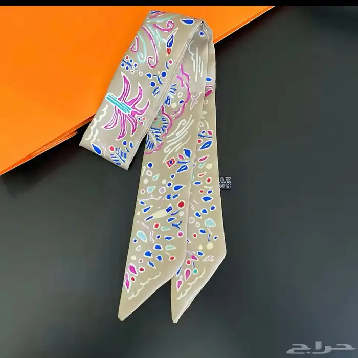 سكارفات ماركة هيرمز 43