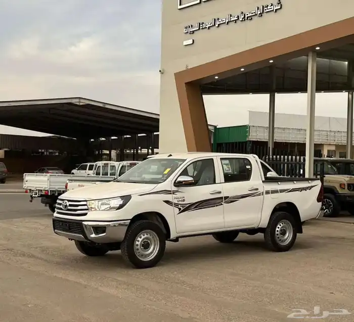 هايلوكس GL2 2025 4