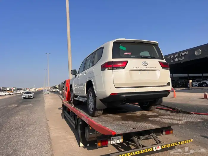 سطحة هيدروليك لنقل السيارات 1