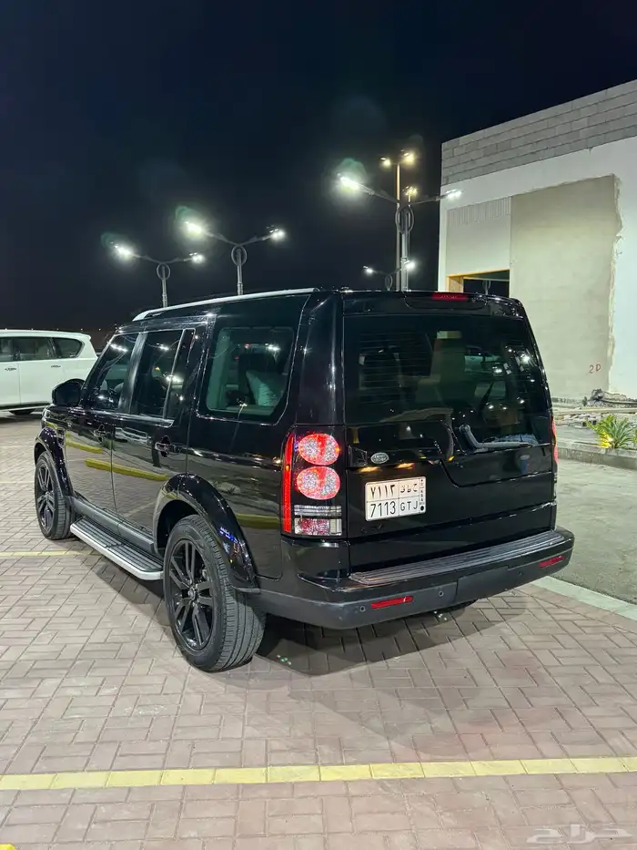 لاند روفر LR4 فل كامل 11