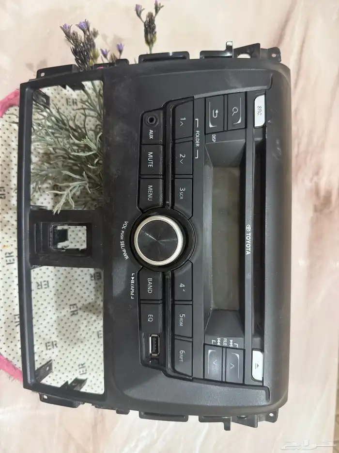 مسجل يارس 2017 بحالة ممتازة مع الفريم لاعلي سعر 0