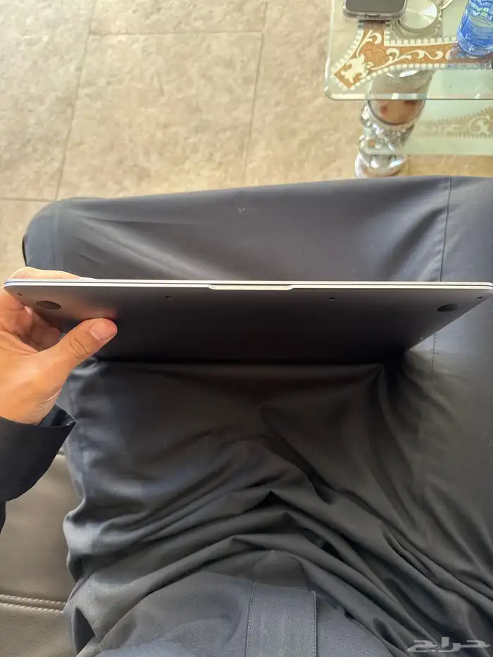 ماك بوك أير 4