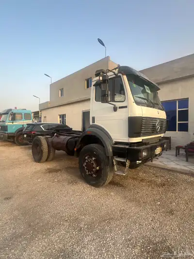 للبيع البي فور بإي فور دبل 4   4 2