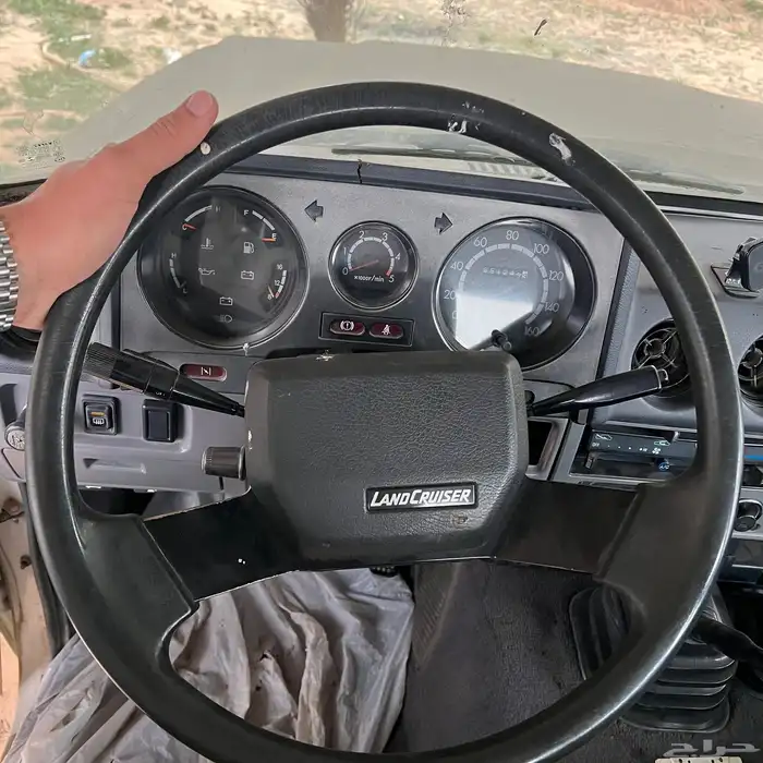 لاندكروزر نظيف وكالة 11