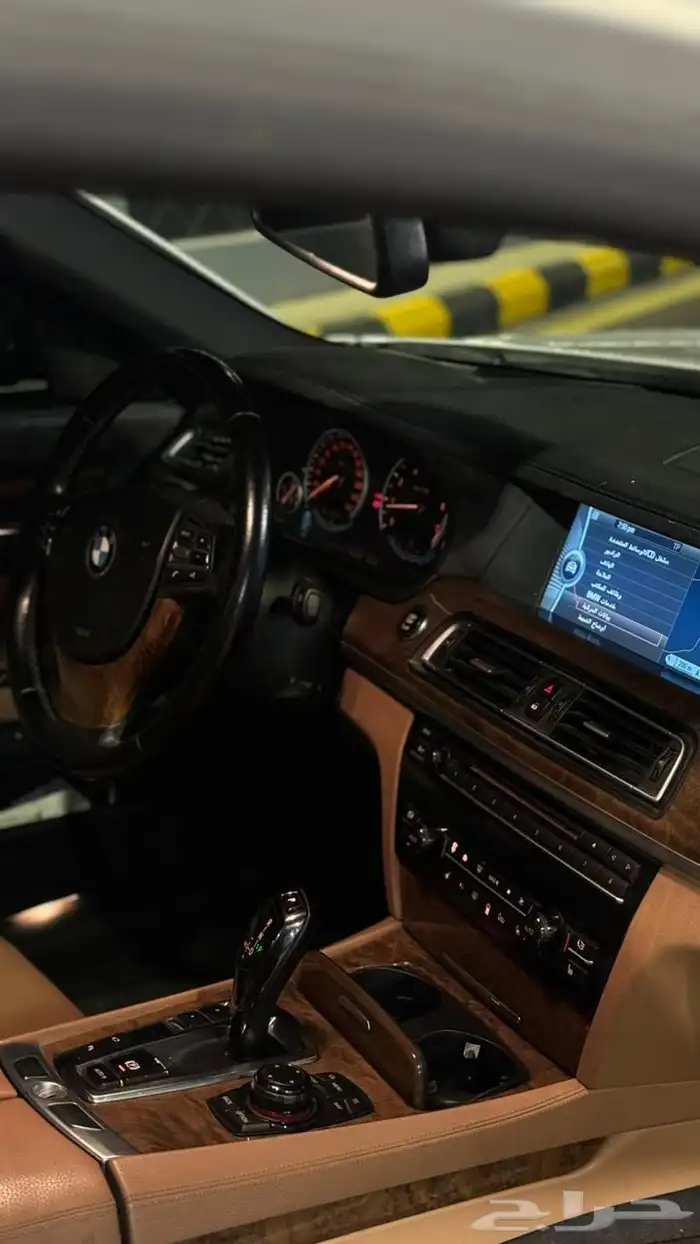 بي ام 750 2012 1