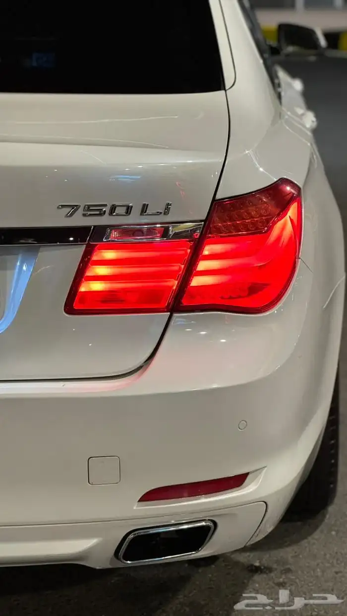 بي ام 750 2012 22