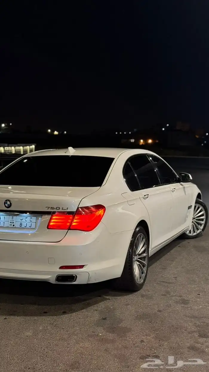 بي ام 750 2012 31