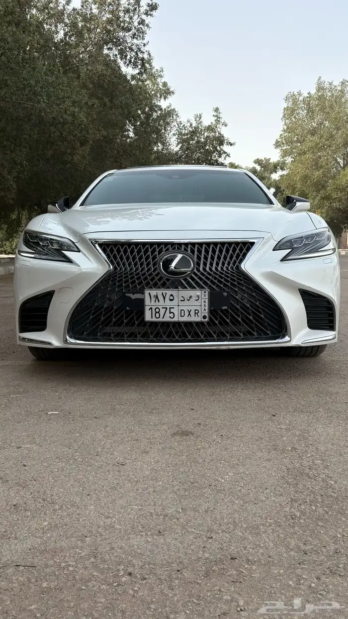 لكزس LS500 بنزين وارد عبداللطيف جميل 4