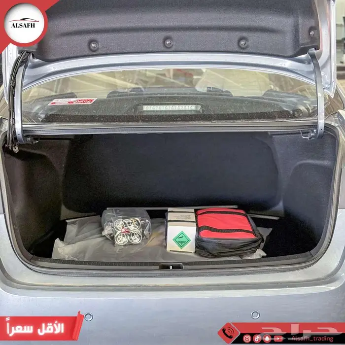 تويوتا كورولا مطور مكينه 2.0 موديل 2024 الاقل سعرا لدي الصفح 3