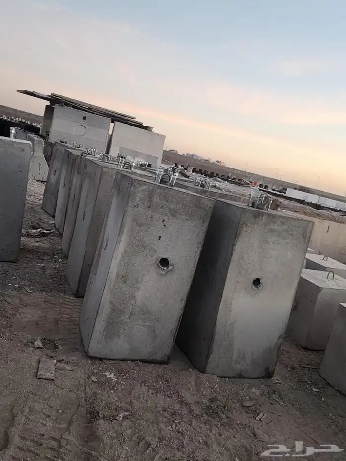 قواعد أنارة مناهيل نيوجرسي زينة بجميع المقاييس 61