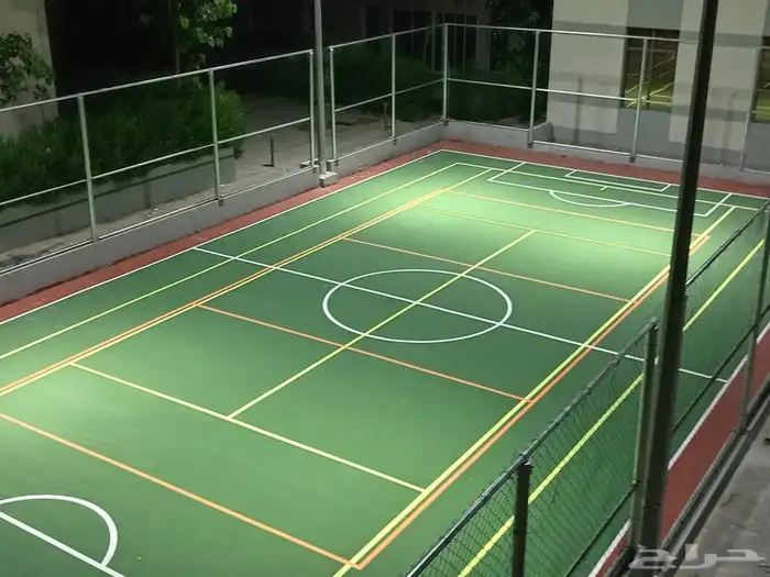 انشاء ملاعب التنس الارضي وملاعب كرة الريشة وملاعب كرة القدم 6