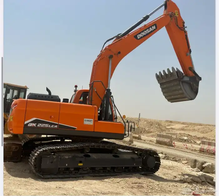 بوكلين حفار للايجار معدات للإيجار 2