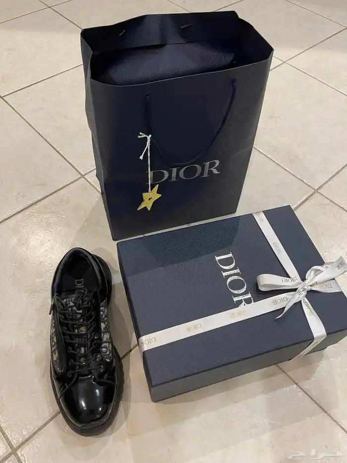 جزمة او شوز ديور رجالي DIOR 0