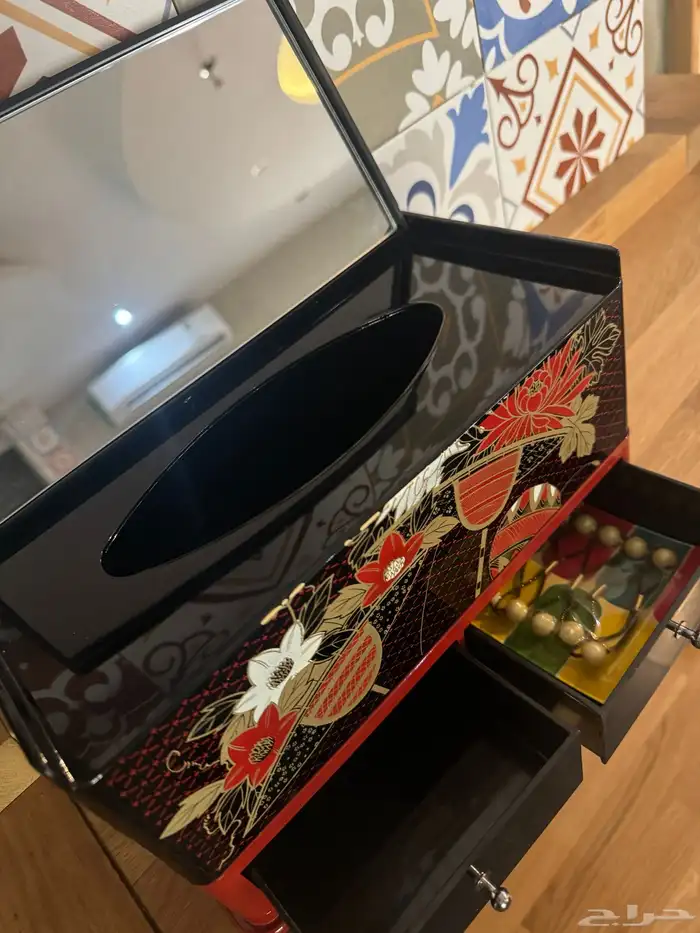 كاسات قديمه 5