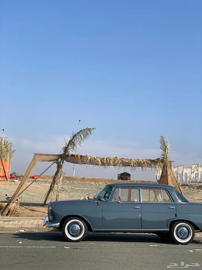 مرسيدس للايجار للافتتاحات والمناسبات والمسلسلات 2