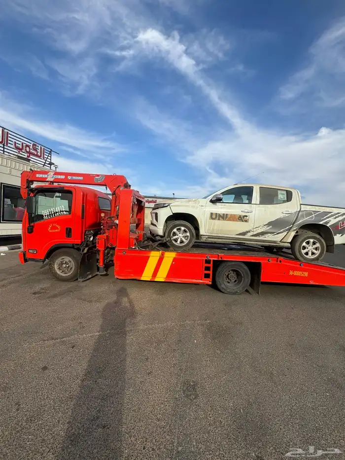 سطحة تبوك لسحب السيارات 0