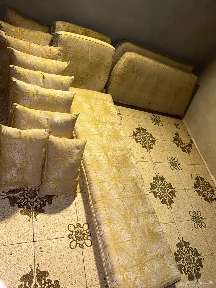 اسفنج كنب للبيع 0