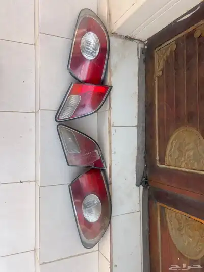 اصطبات خلفية لكزس es300 0