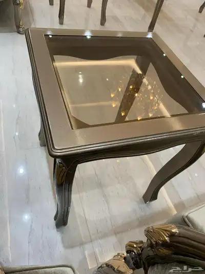 طاولات خدمة 2