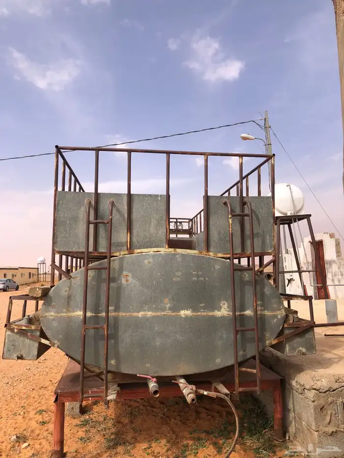 للبيع تانكي ماء طوله حوالي 4 متر 1