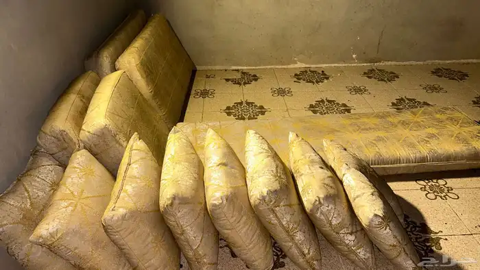 اسفنج كنب للبيع 2
