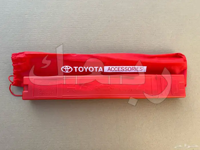 شنطة سلامة تويوتا اصلي وكالة جديد بكامل ملحقاتها 3