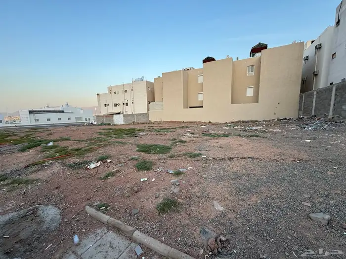 للبيع ارض تجارية سكنية في حي الجماوات الجموات 2