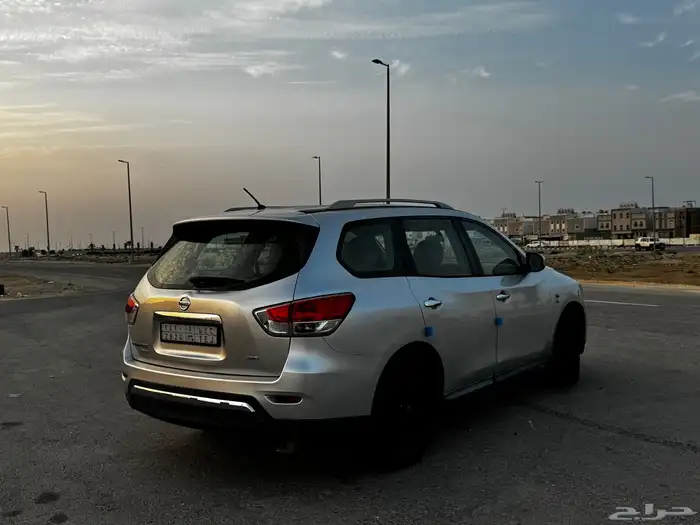نيسان باثفيندر 4