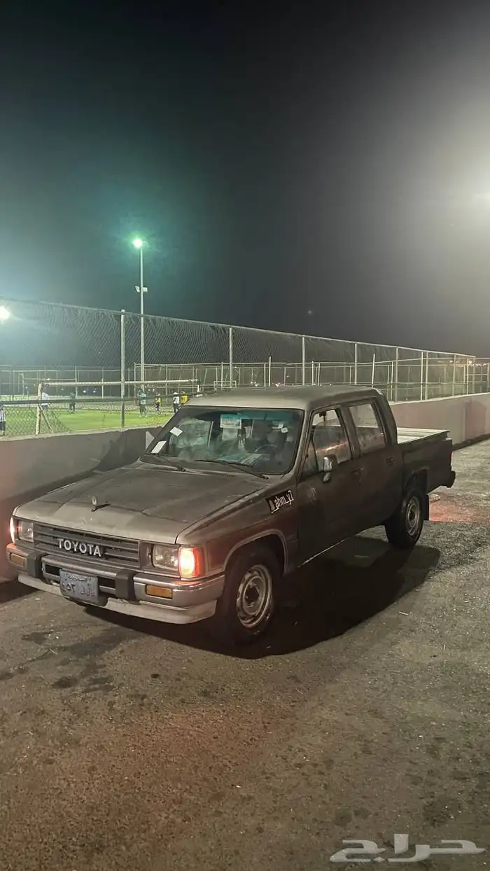قطع هايلوكس 1988 5