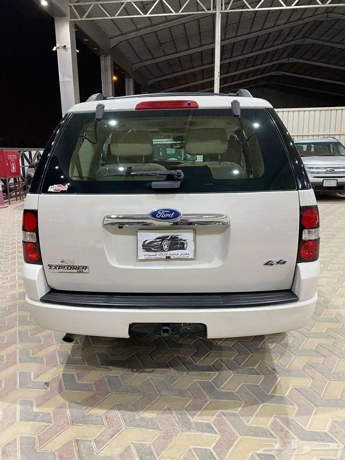 فورد اكسبلورر XLT 2010 12