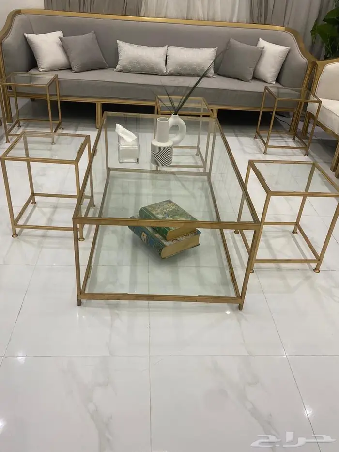 طاوله مجلس شبه جديده 1