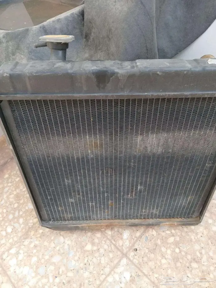 اديتر جيب قديم حتى موديل 84 اعتقد ياباني ويحتاج شوي صيانه 0