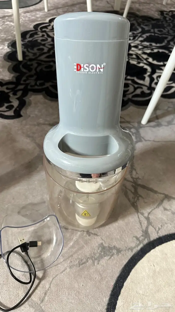 اله القيمات وعصارة فواكه 0