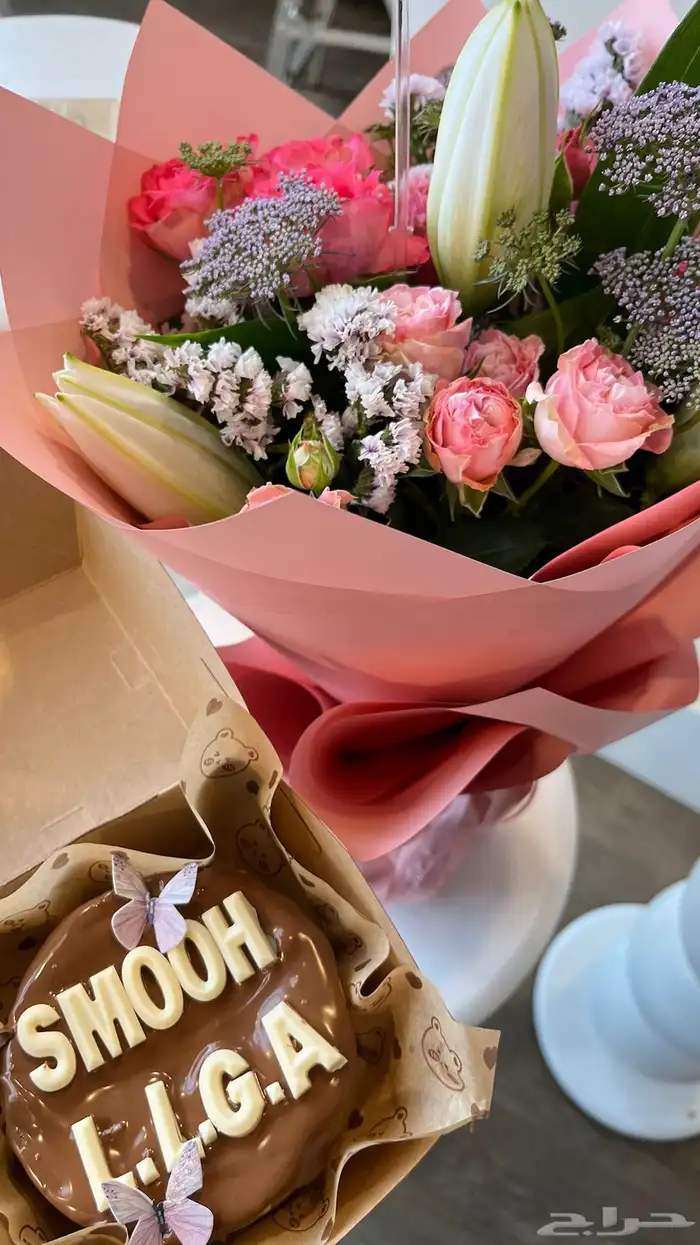 عرض كوكيز كيكة وباقة ورد 165 2