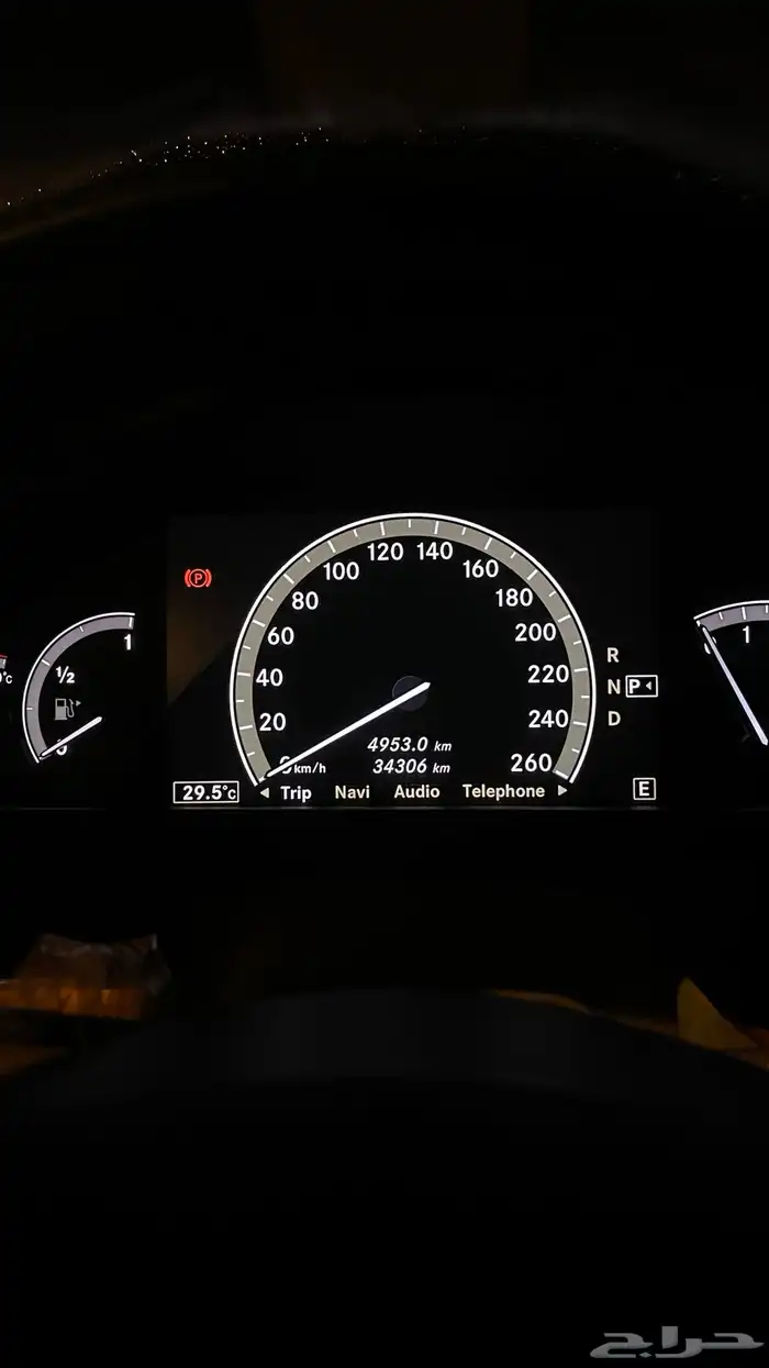 مرسيدس مخزن بانوراما 2011 AMG-s350 13