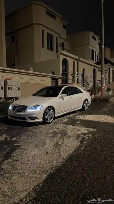 مرسيدس مخزن بانوراما 2011 AMG-s350 10