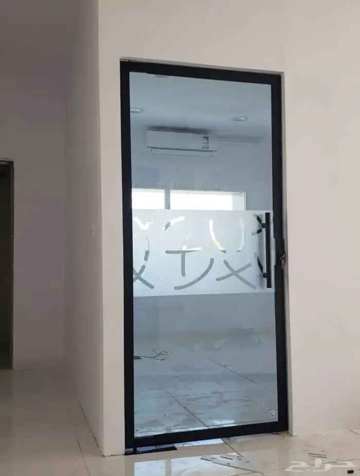 زجاج سكريت و استركشر 15