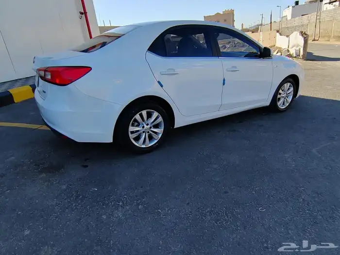 ام جي 5 للبيع 2019 بحالة ممتازة 3