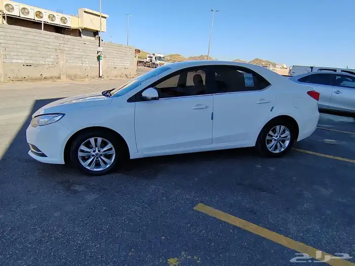 ام جي 5 للبيع 2019 بحالة ممتازة 2