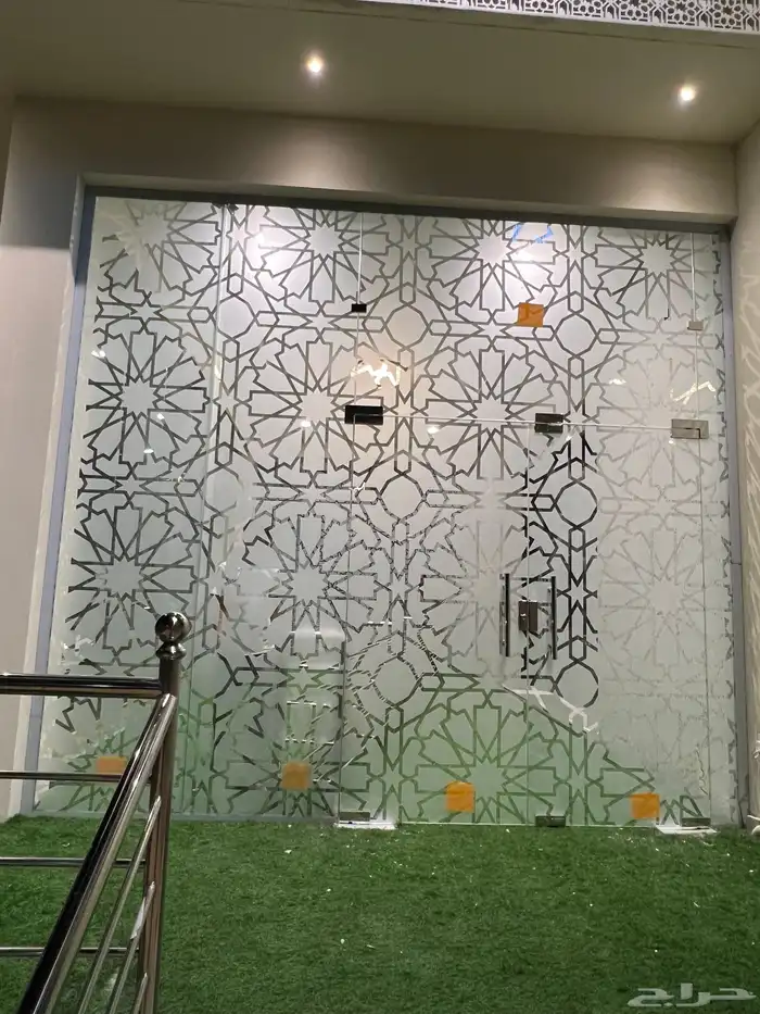 زجاج سكريت و استركشر 7