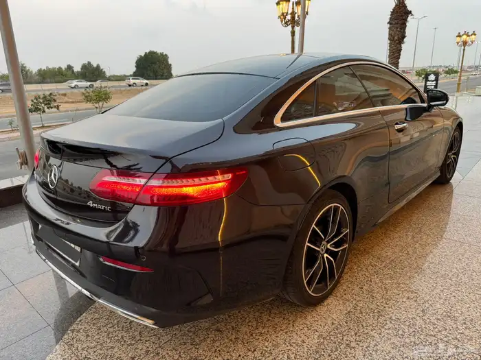 مرسيدس كوبيه E220 3
