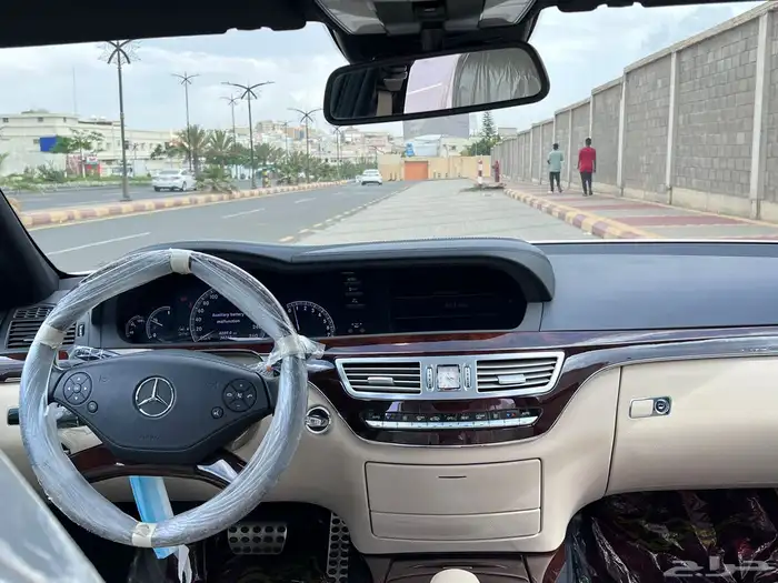 مرسيدس مخزن بانوراما 2011 AMG-s350 7