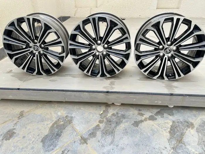 كورلا 2024 الي 2020 جنوط اصليه 0