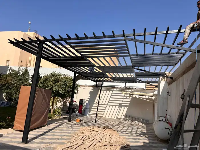 مظلات ليزر مظلات سيارات سواتر شرايح سواتر لكسان 11