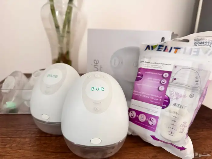 جهاز شفط الحليب للأمهات من Elvie مع كامل ملحقته 7