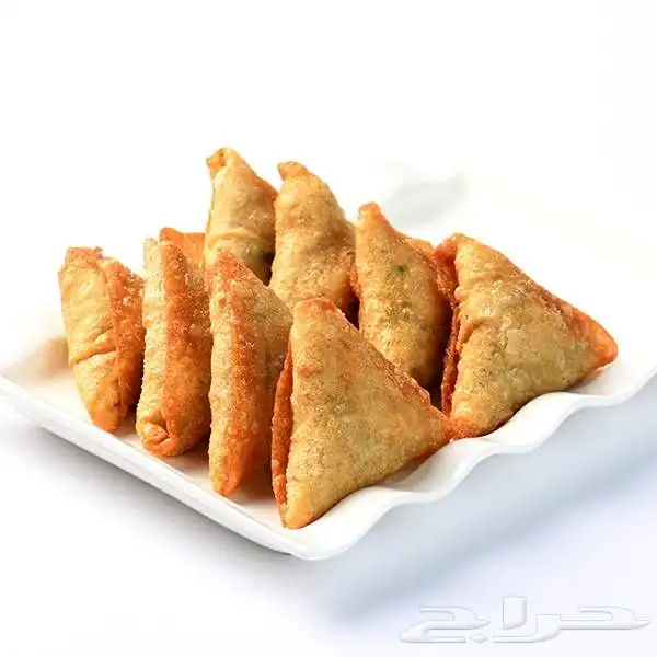 سمبوسه مفرزنه لحوم اجبان دجاج 0
